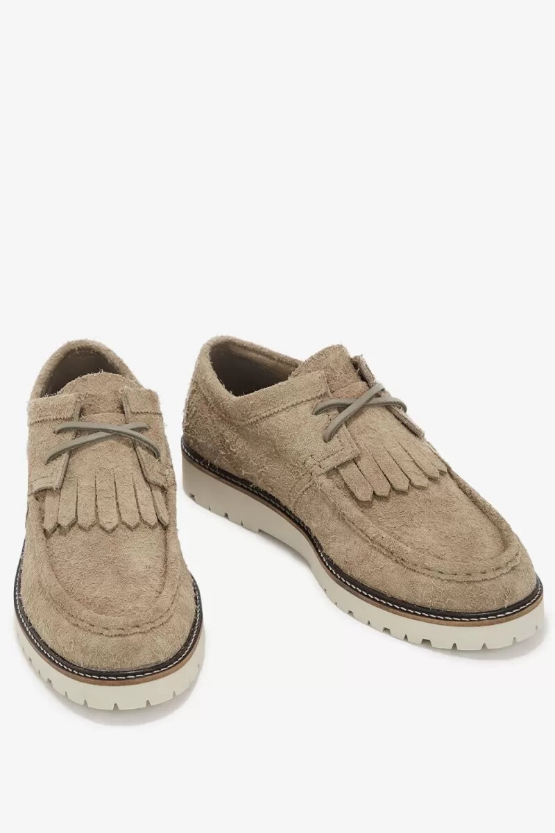 fred perry low kenney mens boots warm grey