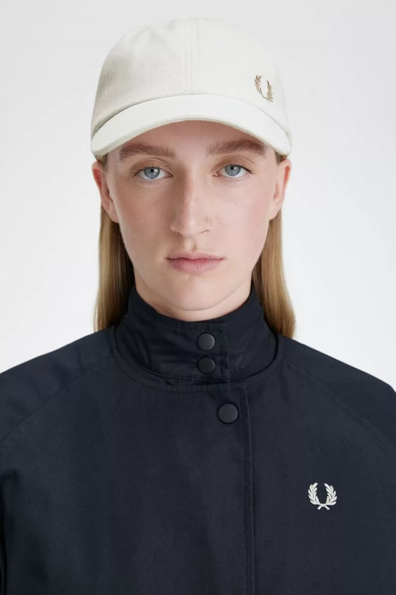 fred perry classic pique mens caps snow white green
