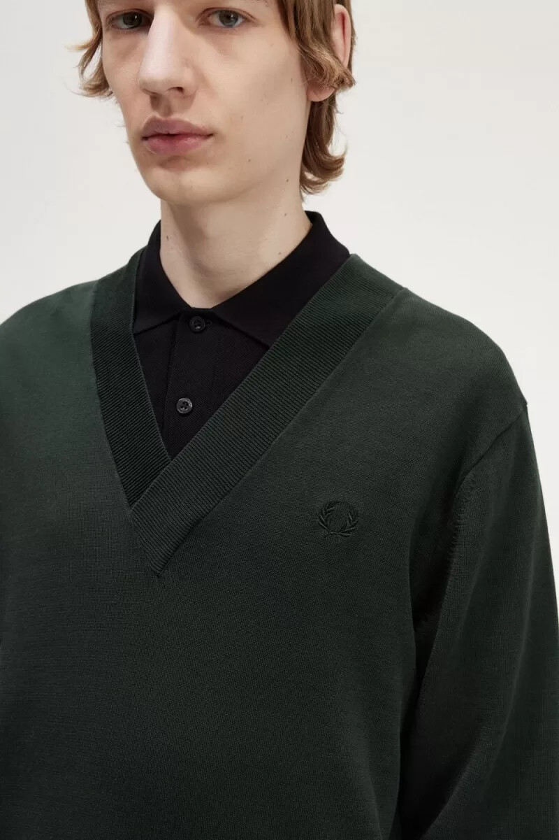 fred perry v-neck mens jumper night green
