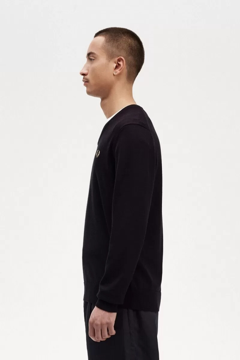 fred perry classic v-neck mens jumper black