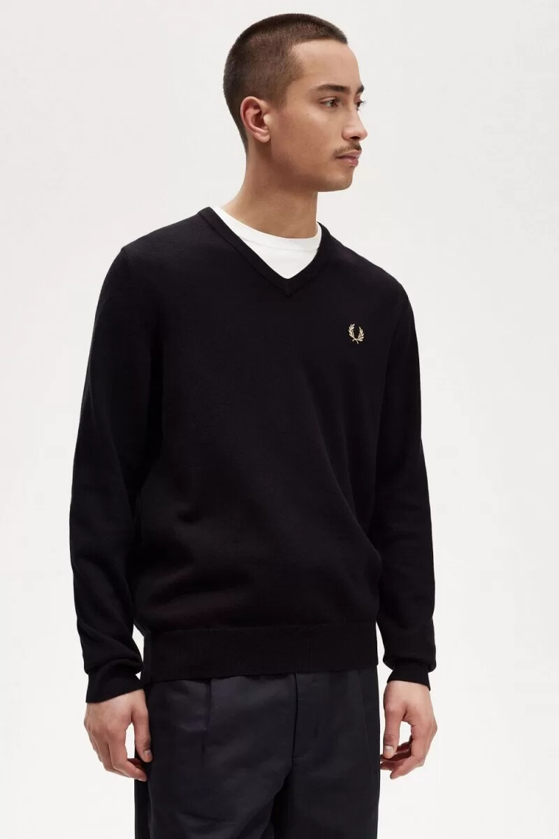 fred perry classic v-neck mens jumper black