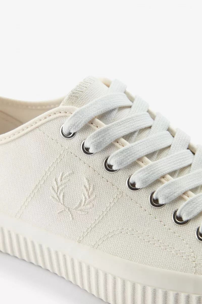 fred perry low hughes mens plimsolls ivory light beige