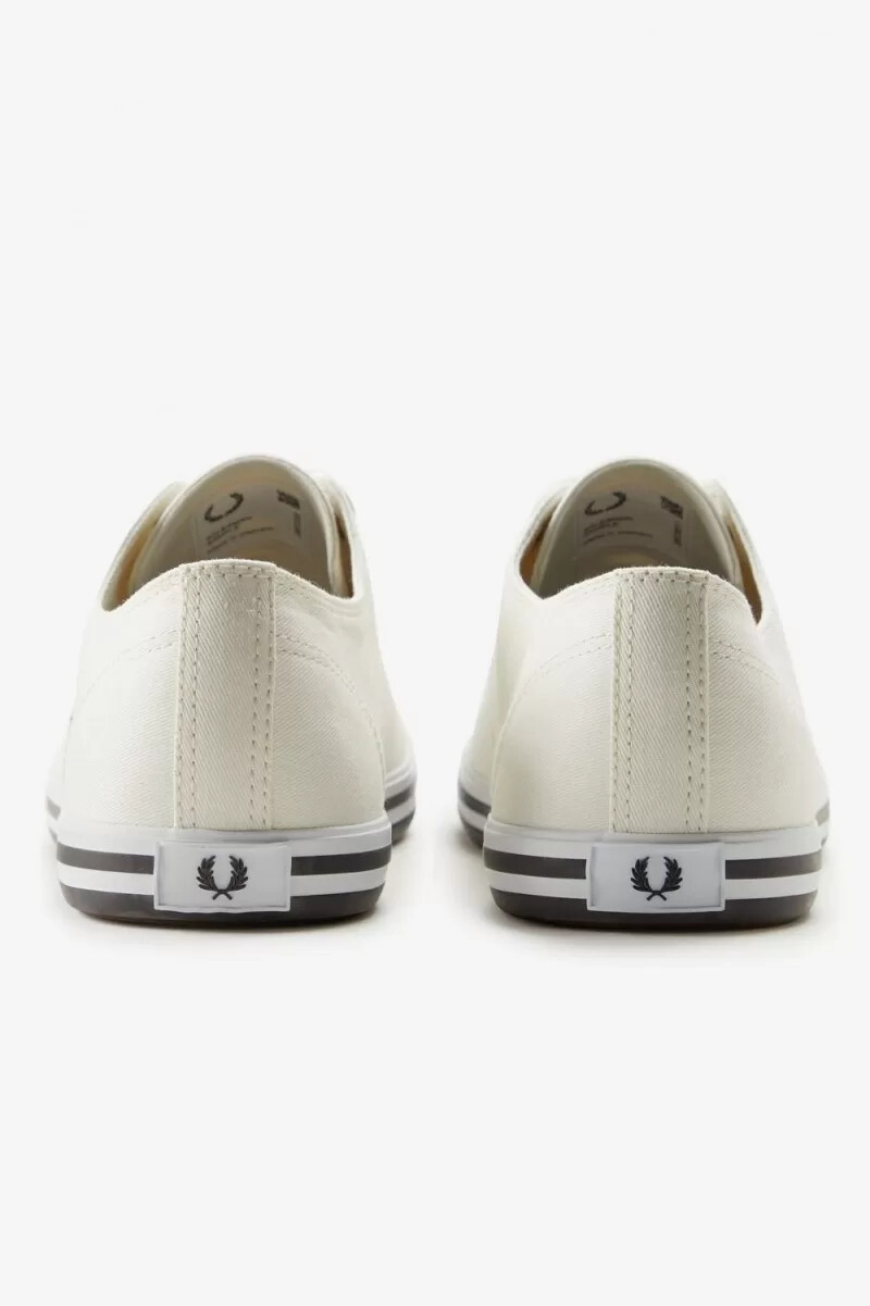 fred perry kingston mens plimsolls snow white