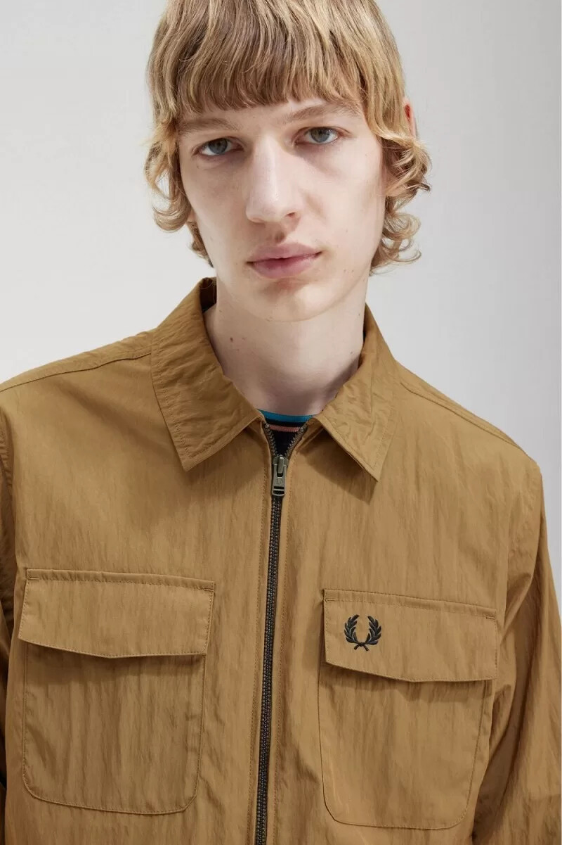 fred perry lightweight zip-through mens shirt brown