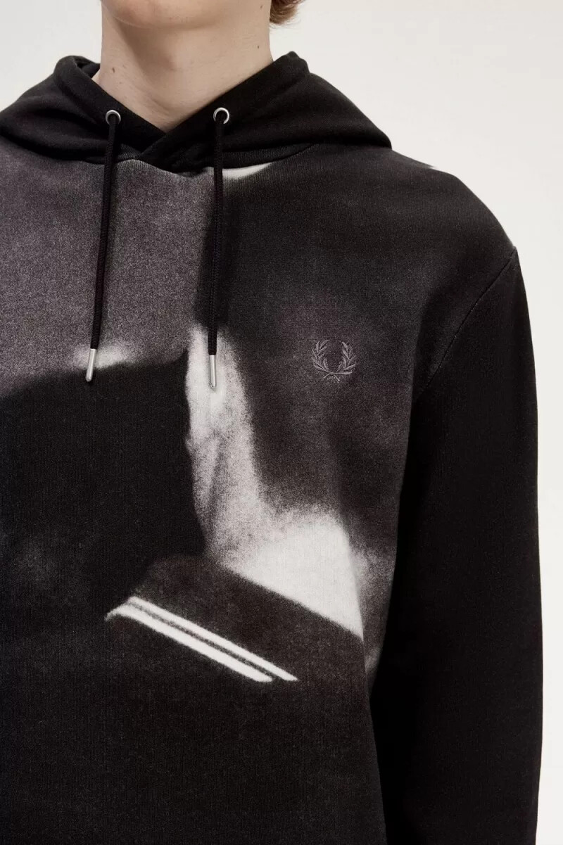 fred perry rave graphic hooded mens sweatshirts black