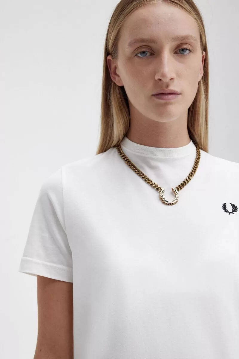 fred perry chunky laurel wreath necklace womens jewellery gold