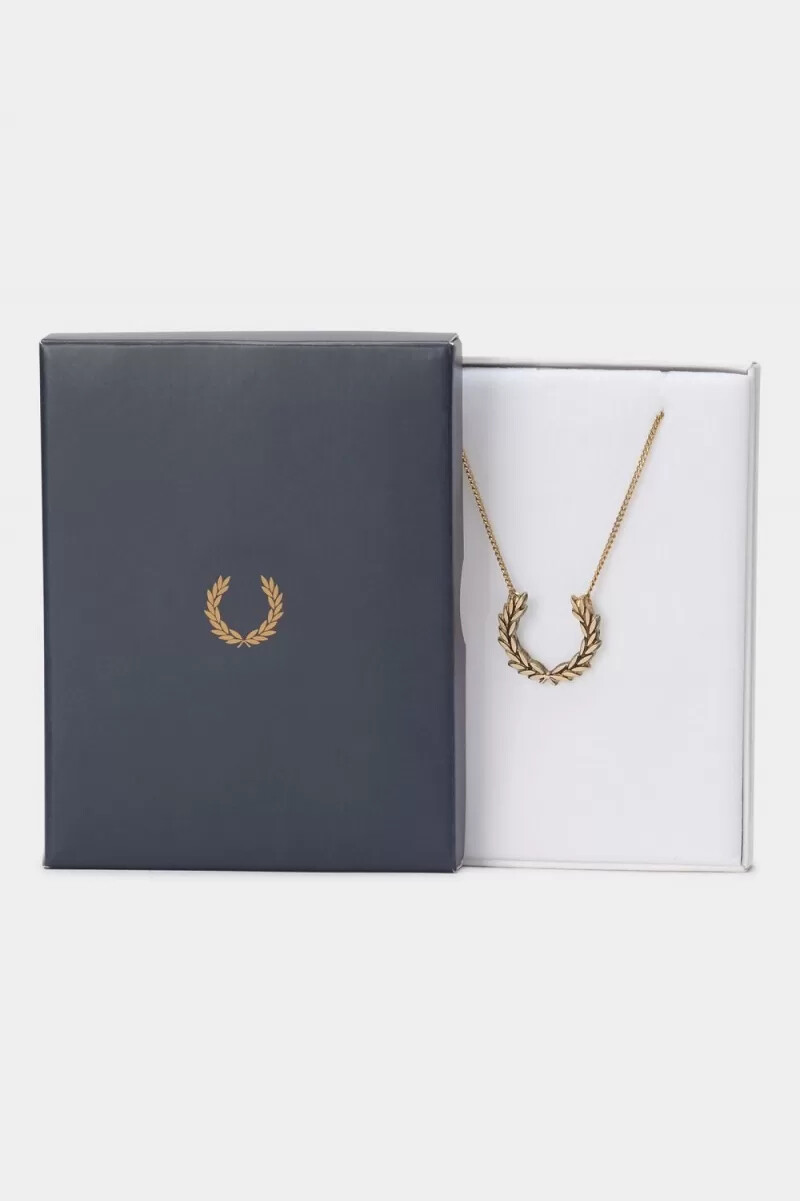 fred perry laurel wreath necklace womens jewellery gold
