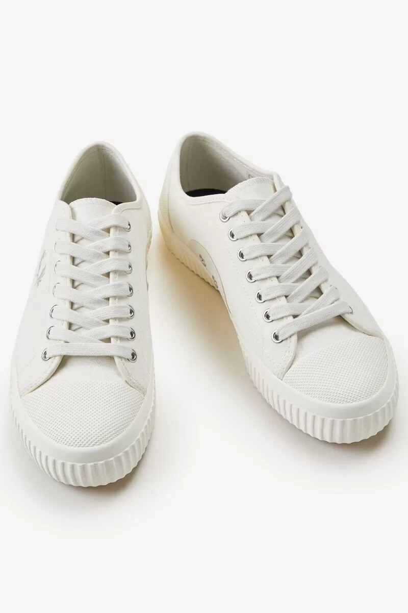 fred perry low hughes womens plimsolls light beige oatmeal