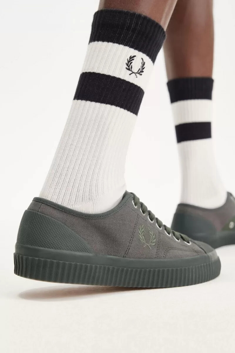 fred perry low hughes womens plimsolls field green warm grey