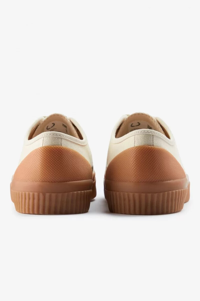 fred perry low hughes womens plimsolls beige light beige