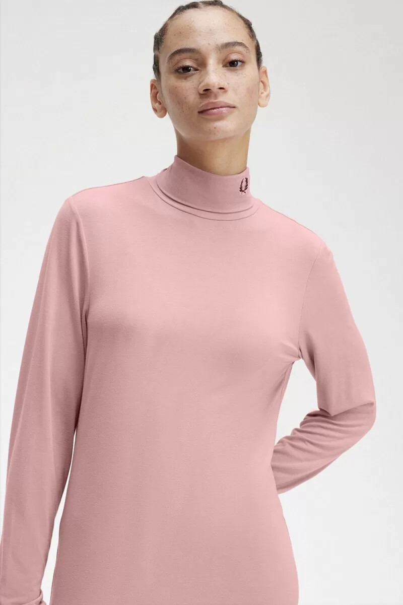 fred perry roll neck womens t-shirt dusty rose pink